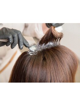 【全メニュー酵素ケアつき】グレイカラーでもダメージレスにオシャレを楽しめる♪美しいうるツヤ髪へ◇