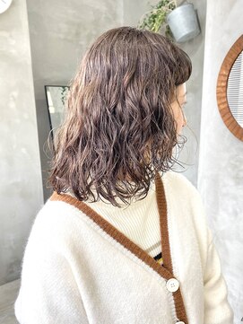 テトヘアー(teto hair) グレージュ　ミディアムヘア　透明感カラー