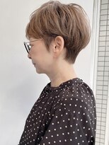 モリオ フロム ロンドン 大宮2号店(morio from London)&nbsp;【なかじま ひびき】大人マッシュショート×白髪ぼかしベージュ