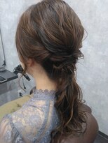 アメイジングヘアー 中沢店(AMAZING HAIR)&nbsp;ゆる編みおろしアレンジ/ローポニー/二次会ヘア/お呼ばれヘア