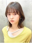 くびれミディアム 顔周りレイヤー レイヤーカット