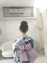 マナミメイク(manami make)&nbsp;お団子ヘア