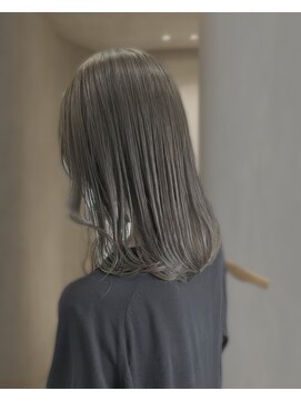 ユッカ 京橋(YUCCA) 【 YUCCA 】シアーベージュ/オリーブ/レイヤー/暗髪