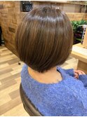 ショートボブ