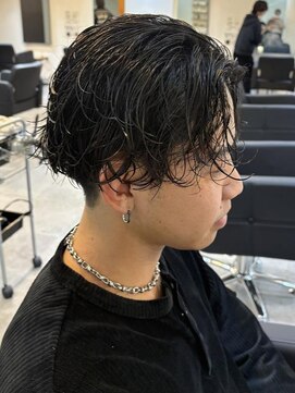 ヒュイル バイ ニアウ(Hwyl by Niau) MEN’S HAIR/サーフカール/シャドウパーマ/伊勢崎