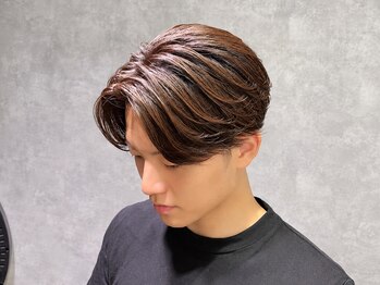 レイズルーツ 名古屋(RAYS ROOTS)の写真/ビジネスシーンでも浮かない、第一印象を重視したメンズスタイルをご提案！清潔感のある好印象スタイルに＊