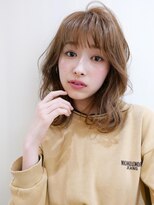 ネオリーブ チロル 横浜西口店(Neolive CiroL.)&nbsp;トレンド　春色　極細ハイライト柔らかベージュ