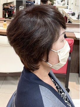ヘアークリアー 春日部 大人可愛いミセスショートレイヤーカット/ミセス世代に人気ヘア