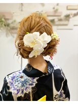 浴衣でボリュームツインお団子