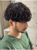 波巻きスパイラルパーマツーブロックメンズマッシュ栄