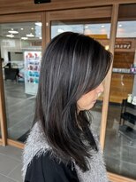ビーグレイスヒロミ(be Grace HIROMI)&nbsp;暗髪ハイライト×20代キレイめセミロング