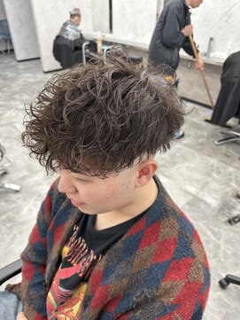 オム ブランシェ(HOMME BLANCHE’) 【AOI】無造作スペインカール