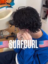 ビカム 名駅(become)&nbsp;【黒髪サーフカールパーマ】メンズセンターパートウルフ名古屋