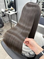 シンシア 新宿(CYNTHIA)&nbsp;【CYNTHIA/原島】オリーブグレー/小顔に見せるヘア