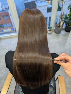 美髪矯正/髪質改善トリートメント/縮毛矯正/ブラウン/ベージュ