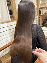 ミモザワークス ヘアアレンジ グレーブラウン 縮毛矯正
