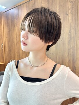 ビュートリアム 南青山(BEAUTRIUM) ショートヘアマッシュショート大人ショート前髪長め30代40代50代