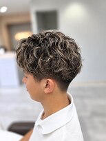 キーン 渋沢(KEEN.)&nbsp;メンズハイライトパーマ