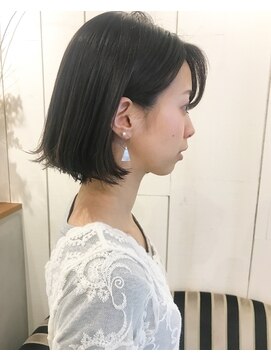 Shiho 似合わせカットで凛としたボブ L015681957 メゾン