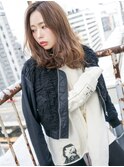 グレージュ×ワンサイド☆抜け感レディーなセミロング