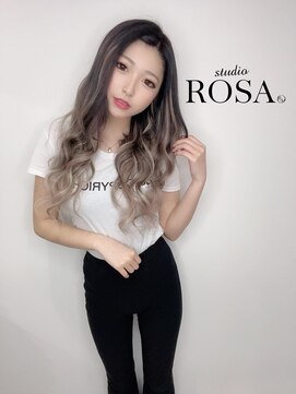 スタジオ ロサ(studio ROSA) ロサエクステ×バレイヤージュ　担当マイケル仁上