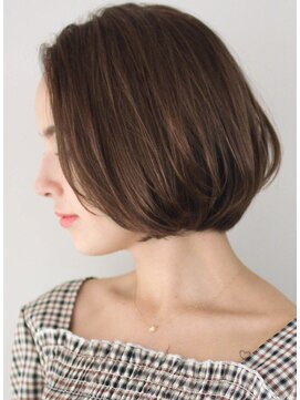 サーカス バイ ビュートリアム 青山(CIRCUS by BEAUTRIUM) 横顔美人 手入れ簡単 丸み ショートボブ ショート