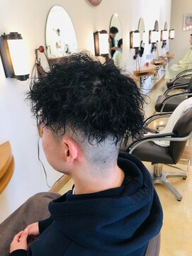 ジャンテーユ ガレ(GENTILLE GALLE) 【ツイストスパイラル】×ストリートスタイル