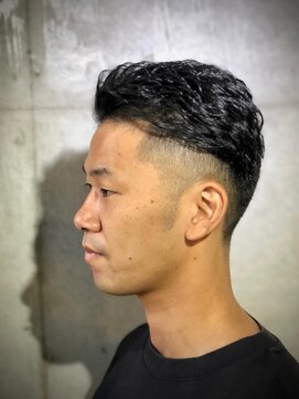 バーバーバー 八広(BARBER-BAR) 大人ベリーショート　【バーバーバー　八広】