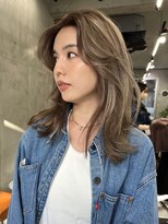 ソルトウォーター(SALT WATER) レイヤーカット/シアベージュ/韓国ヘアー/ブリーチ/恵比寿/