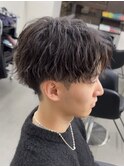 刈り上げセンターパート　1分スタイリング　好感度　モテヘア
