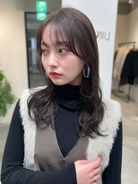 ロイオブジゼル(roi of GiseL)&nbsp;セミロング　外ハネ　透明感　ブラウンカラー　20代30代　顔周り