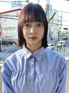 切りっぱなしボブ暗め赤