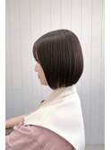 大人かわいい切りっぱなしナチュラルボブ