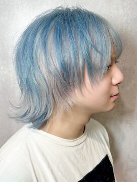 ルネラトーキョー(RUNERA TOKYO) ブループラチナシルバーケアブリーチレイヤーカット渋谷
