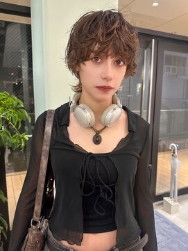 ホロ(hollo) ウルフショートパーマボブウルフショートウルフパーマ