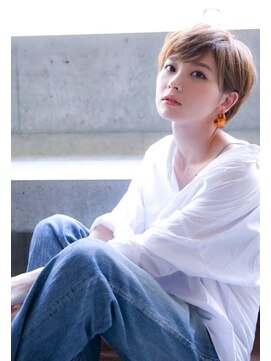 エイミー(Aimee) Aimee 外国人風シアーベージュ×リラクシィショート