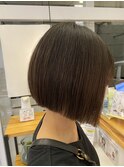 ナチュラル大人可愛い20代30代40代小顔丸み前下がりショートボブ