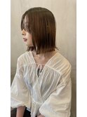 切りっぱなし外ハネ×ベージュ2