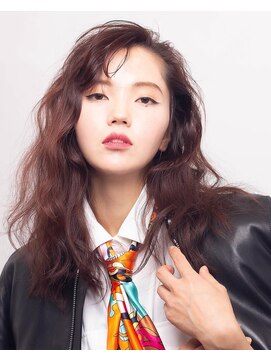 トゥインクル(Twinkle) リュクス&ワイルド