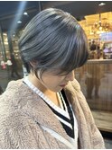 ショートボブ