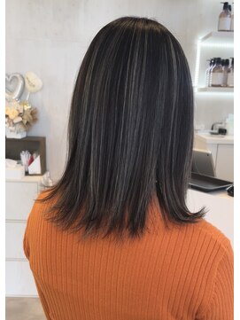 プラス ファースト ヘア(Plus 1st) コントラストハイライト×グレージュ