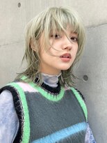 サンク 原宿 表参道(cinq)&nbsp;顔まわりレイヤーのデザインが可愛いペールオリーブカラー