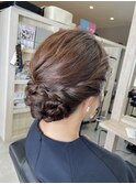 編み込みヘアアレンジ