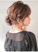 結婚式ヘアセットくるりんぱ大人気！ヘアアレンジ#095e0502