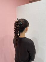 ネオココ(NeocoCO)&nbsp;ポニーテールアレンジ