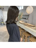 ミント(mint)&nbsp;ボブにオリーブグレージュ！赤味抑えて透明感を！