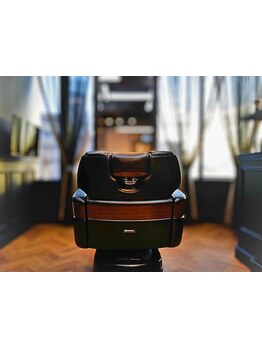 【なかもず駅徒歩1分/平日22:00まで営業】静寂の中でリセット。あなたのためのプライベートバーバー☆