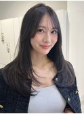 顔周りレイヤーカットくびれヘアミルクティーベージュカラー
