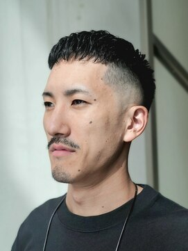 ダウバーバーショップ 表参道(DAU BARBER SHOP) クロップ 理容室 Barber バーバー ボウズ フェード アイロン