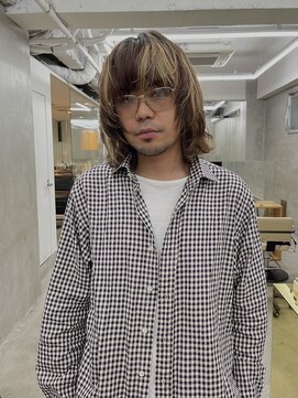 ソーコ 渋谷(SOCO) メンズウルフブリーチカラーハイライトメンズロング